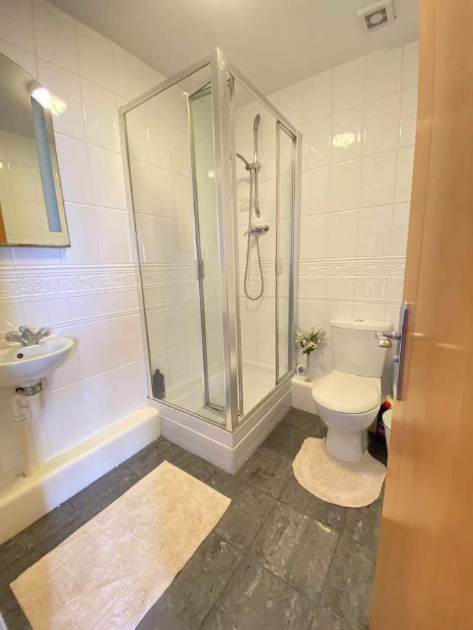 Beach Front Apt With Stunning Sea View Swansea Eksteriør bilde
