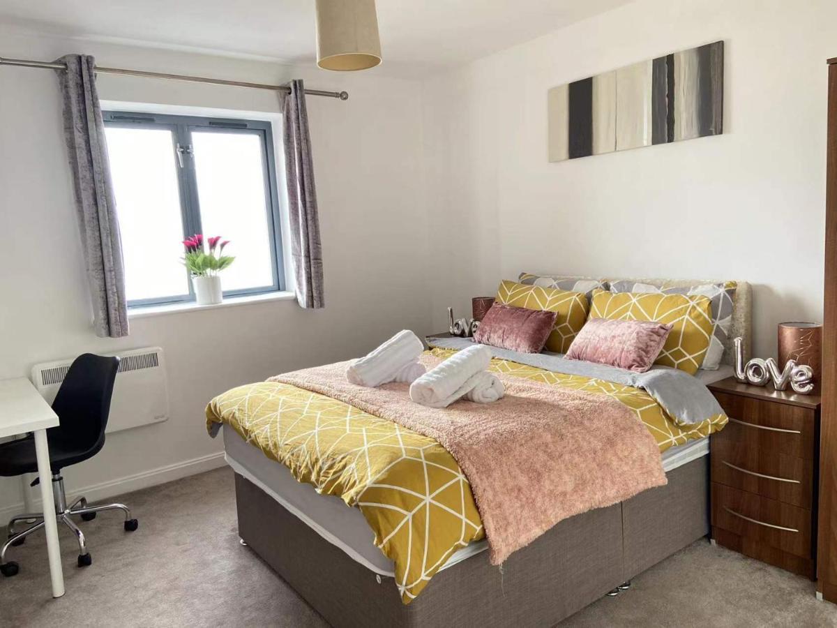 Beach Front Apt With Stunning Sea View Swansea Eksteriør bilde